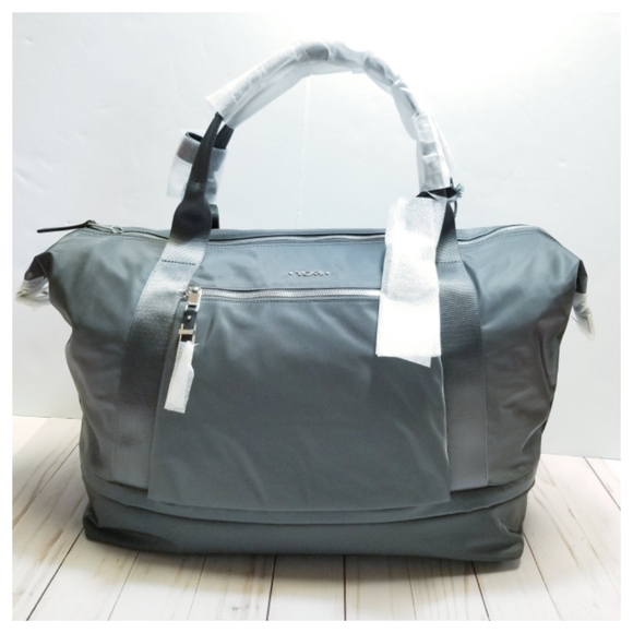 tumi dorsten duffel